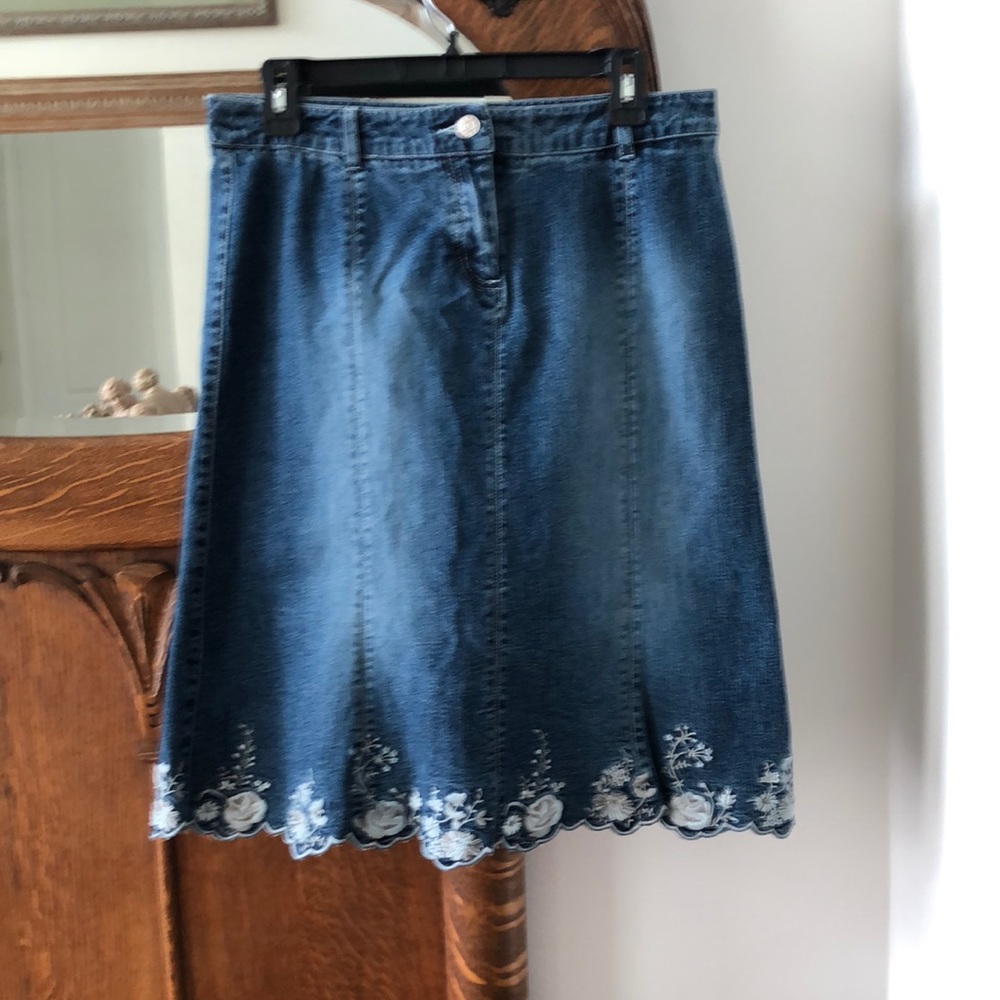 Anthropologie Odile denim embroidered skirt. Like new.